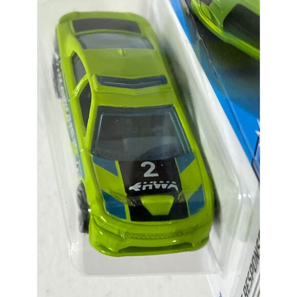 Hot Wheels Dodge Charger SRT HW First Response 2024 Green 1:64 Diecast - Picture 7 of 7